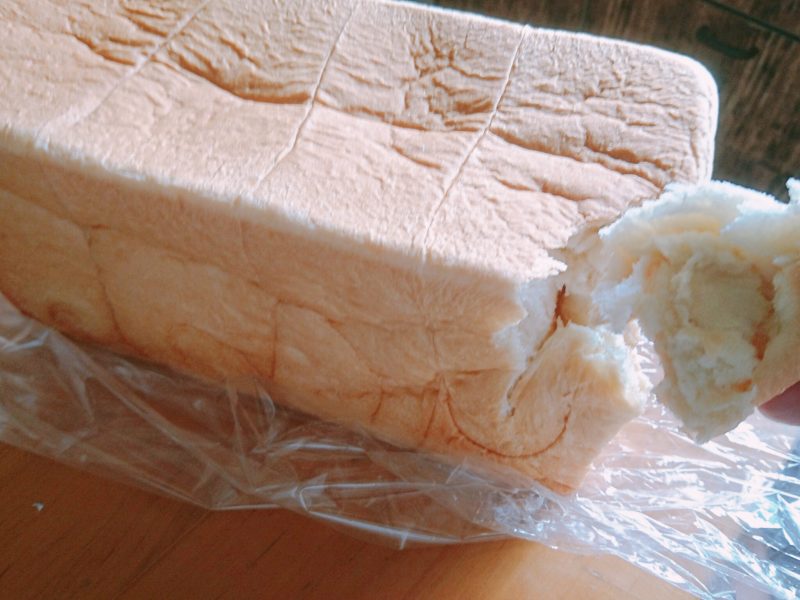 乃が美（のがみ）沖縄市久保田プラザハウスの生食パン