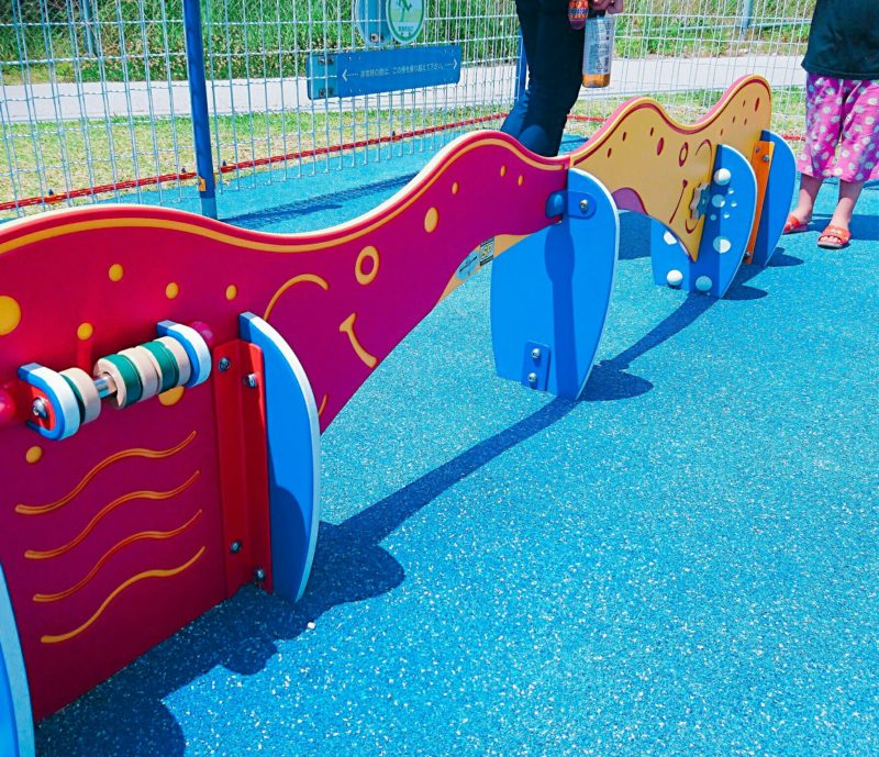 沖縄市宮里第一公園の幼児向け遊具