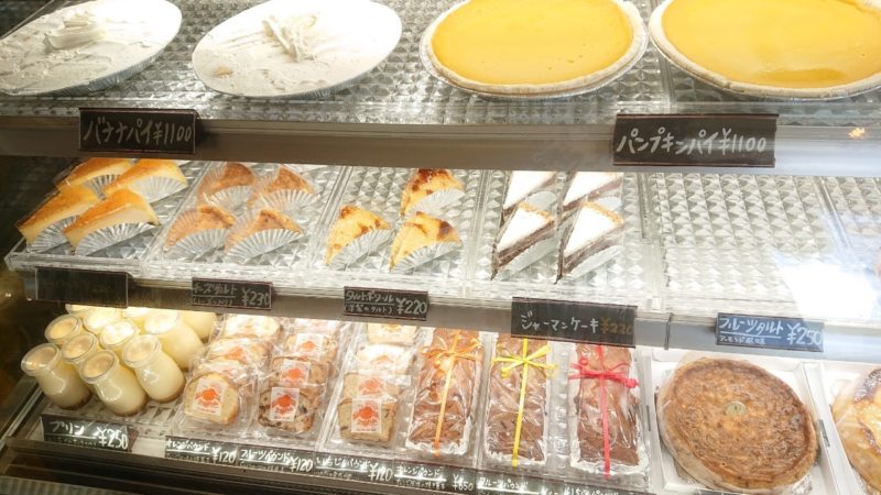 沖縄市高原なつのやのケーキ