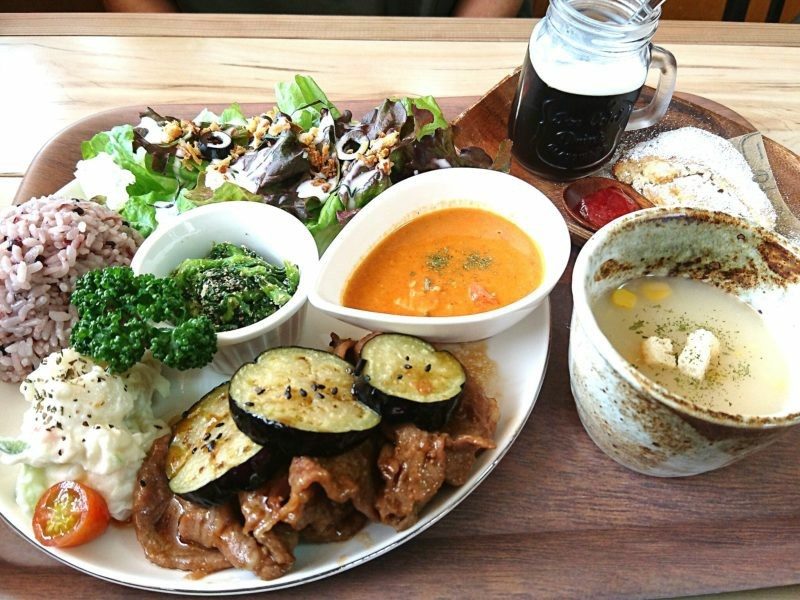 沖縄市胡屋Cafeかふーしの今週のプレート