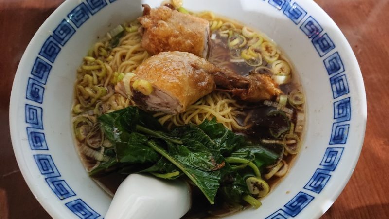 ラーメン北京亭沖縄市中央の油淋鶏ラーメン