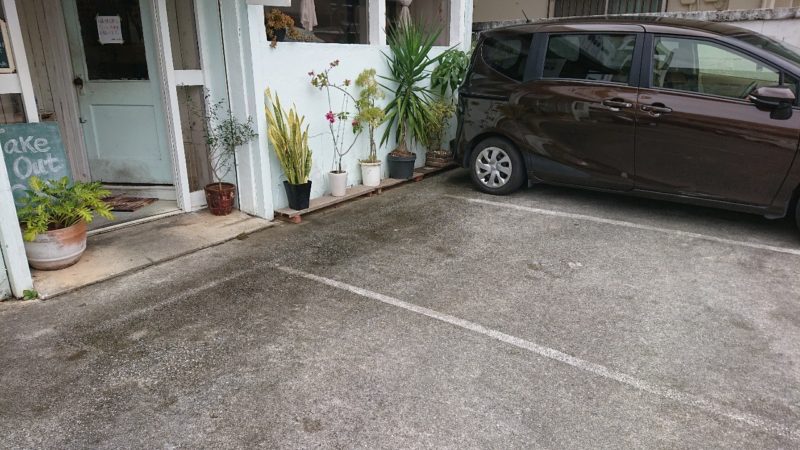 imacafe（イマカフェ）沖縄市上地の駐車場